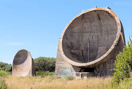 The 20ft and 30t Sound Mirrors